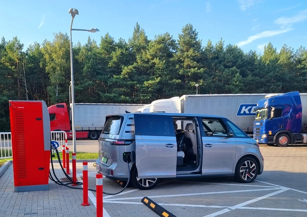 Volkswagen ID.Buzz cena 257379 przebieg: 7500, rok produkcji 2023 z Leszno małe 79